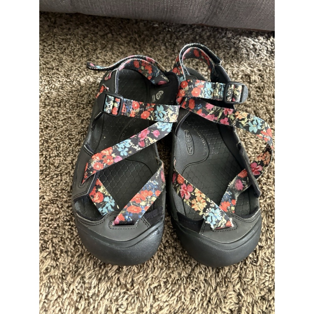 KEEN Women's Zerrapoint II Strappy Sandals Floral Black/Multicolor US 10 - Picture 2 of 6